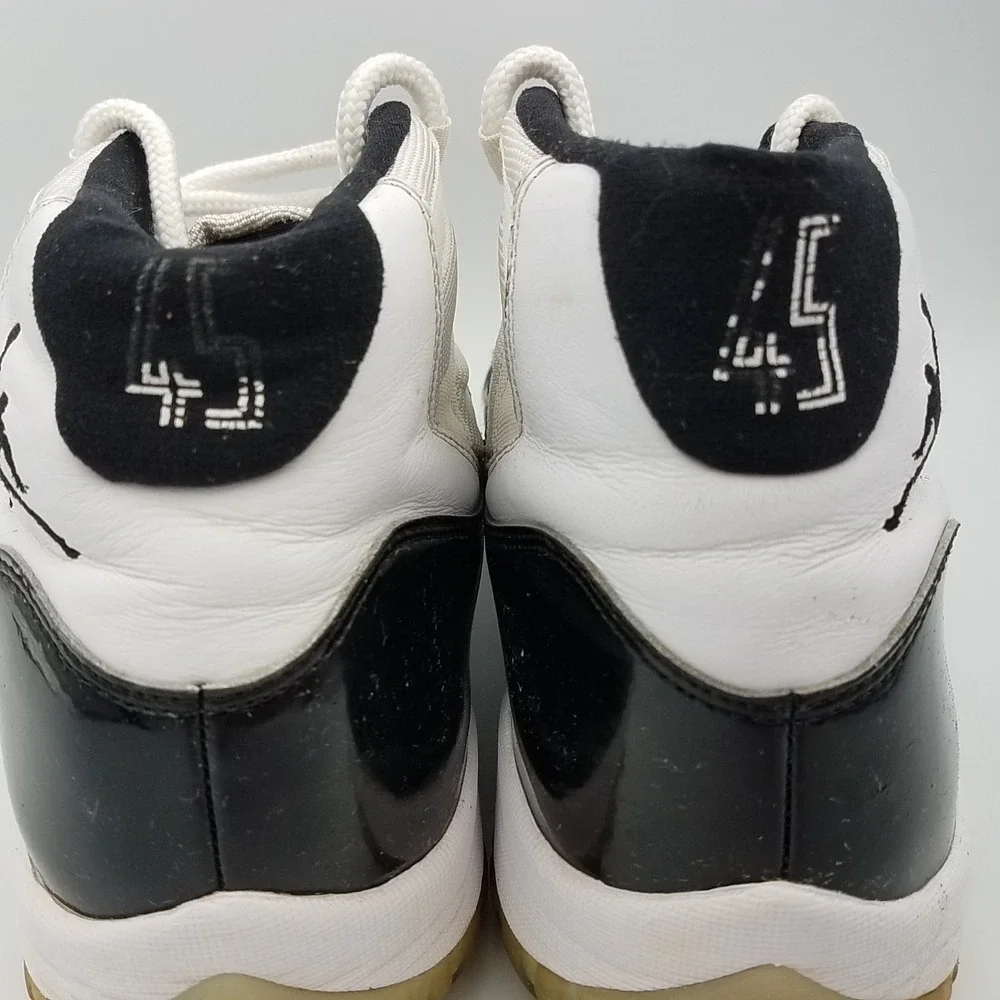 Size 13- Jordan 11 Retro Concord (2018) 378037-100 Pre-Owned‎